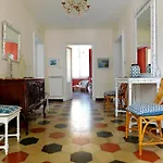Signorile In Villa!