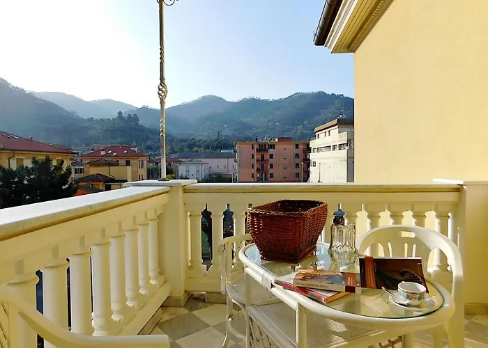 Lejlighed Signorile In Villa! Levanto