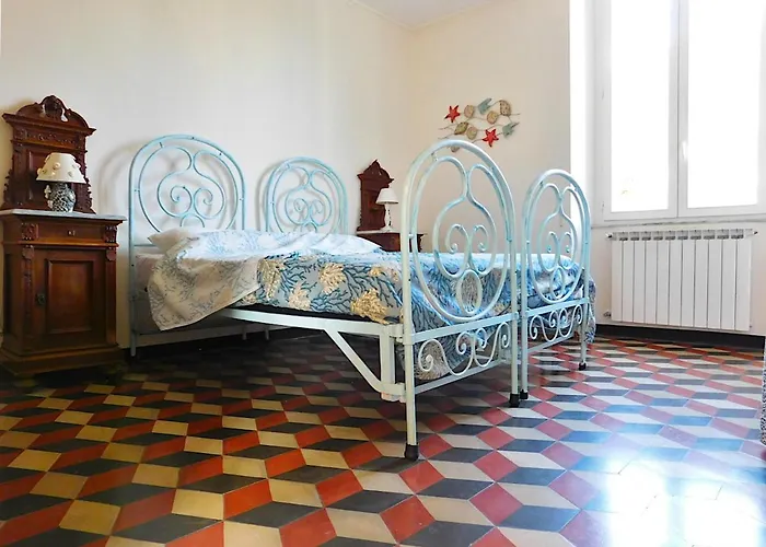 Signorile In Villa! *