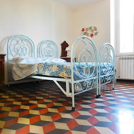 Signorile In Villa! *