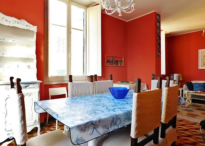 Apartamento Signorile In Villa! Levanto