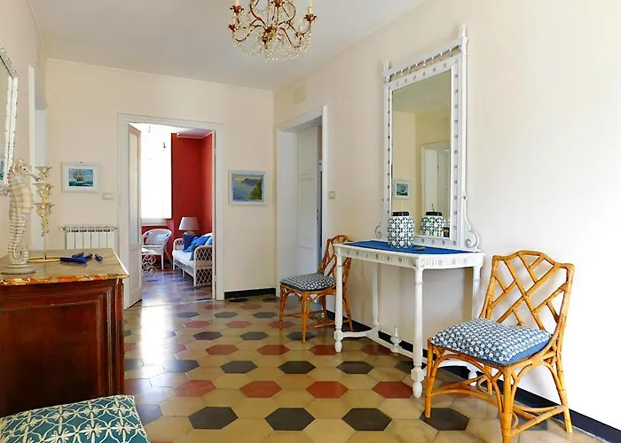 Apartamento Signorile In Villa! Levanto