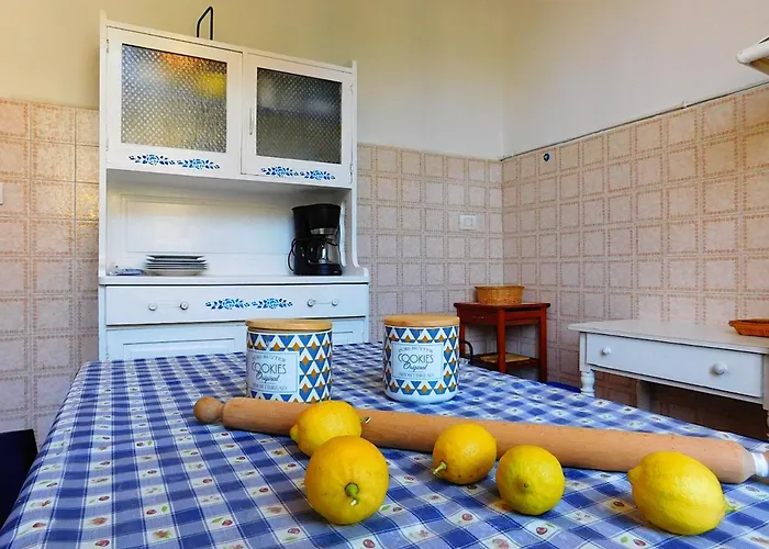 Signorile In Villa! Apartamento *