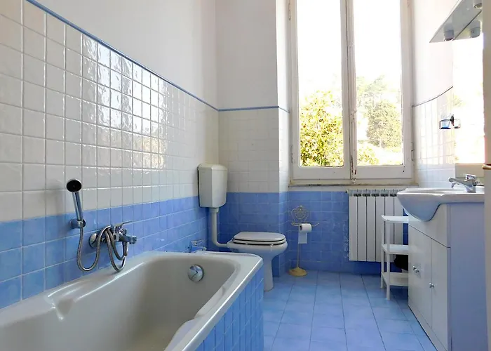 Signorile In Villa! * Levanto